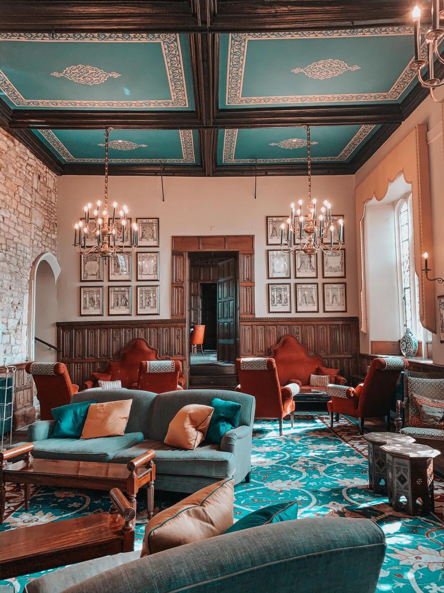 Hotel Ellenborough Park Bishop's Cleeve Esterno foto The interior of the hotel