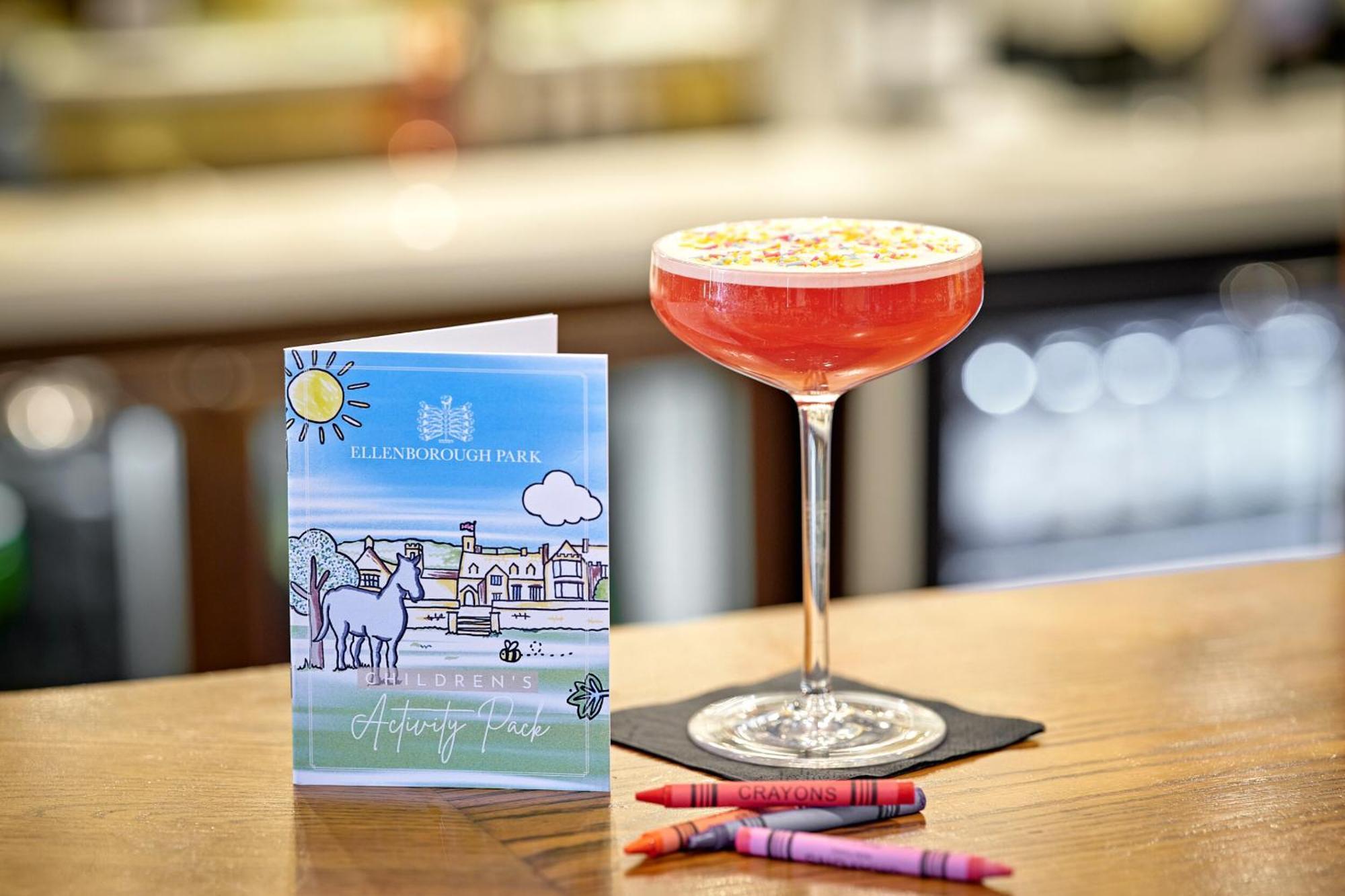 Hotel Ellenborough Park Bishop's Cleeve Esterno foto The Elephant House